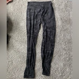 Lululemon align black camo leggings size 8